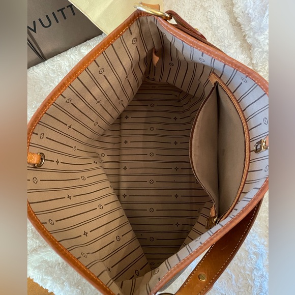 Authentic πLouis Vuitton delightful pm π - Picture 2 of 16